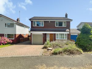 External- click for photo gallery